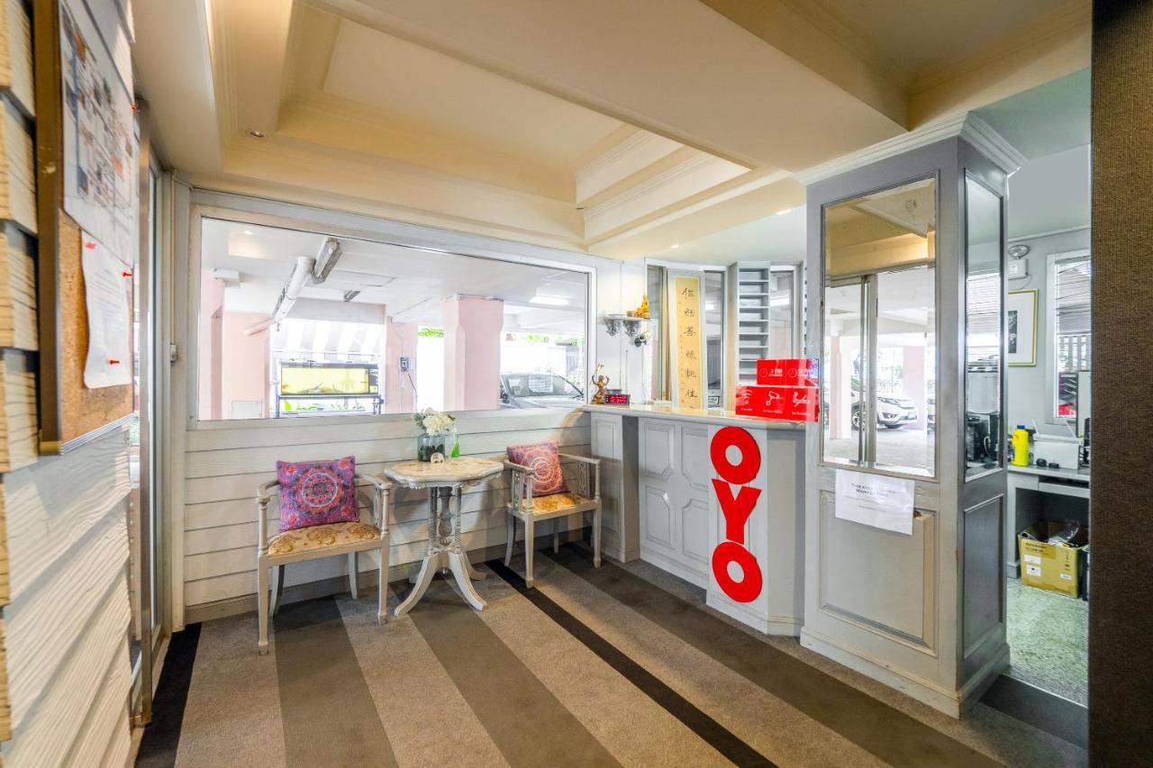 Oyo 1042 Boon'S Residence بانكوك المظهر الخارجي الصورة