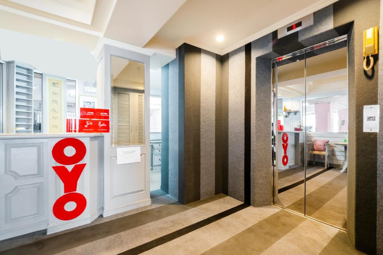 Oyo 1042 Boon'S Residence بانكوك المظهر الخارجي الصورة