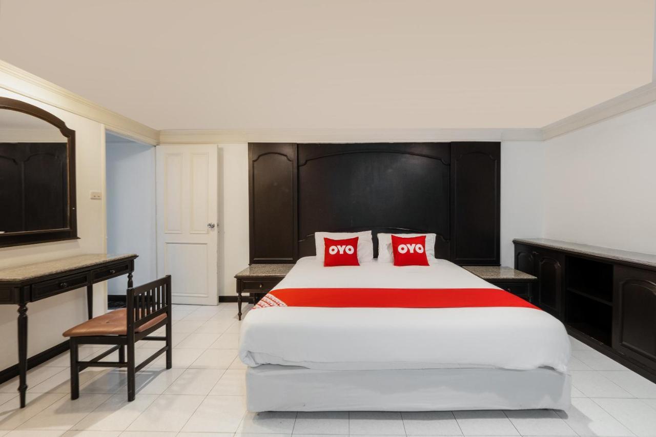 Oyo 1042 Boon'S Residence بانكوك المظهر الخارجي الصورة