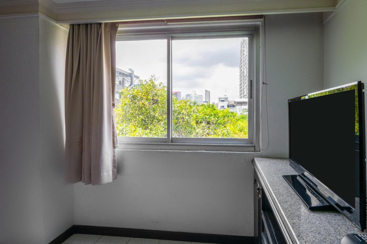 Oyo 1042 Boon'S Residence بانكوك المظهر الخارجي الصورة