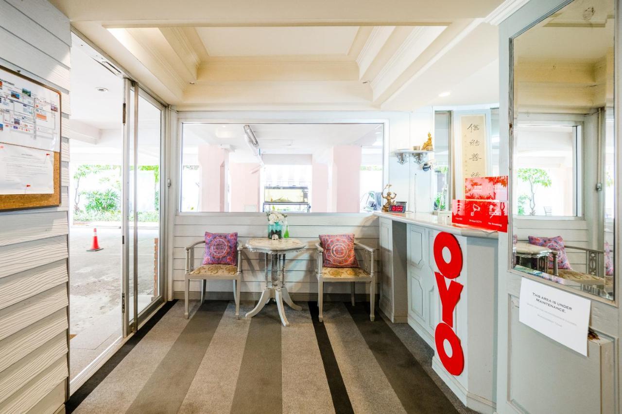 Oyo 1042 Boon'S Residence بانكوك المظهر الخارجي الصورة