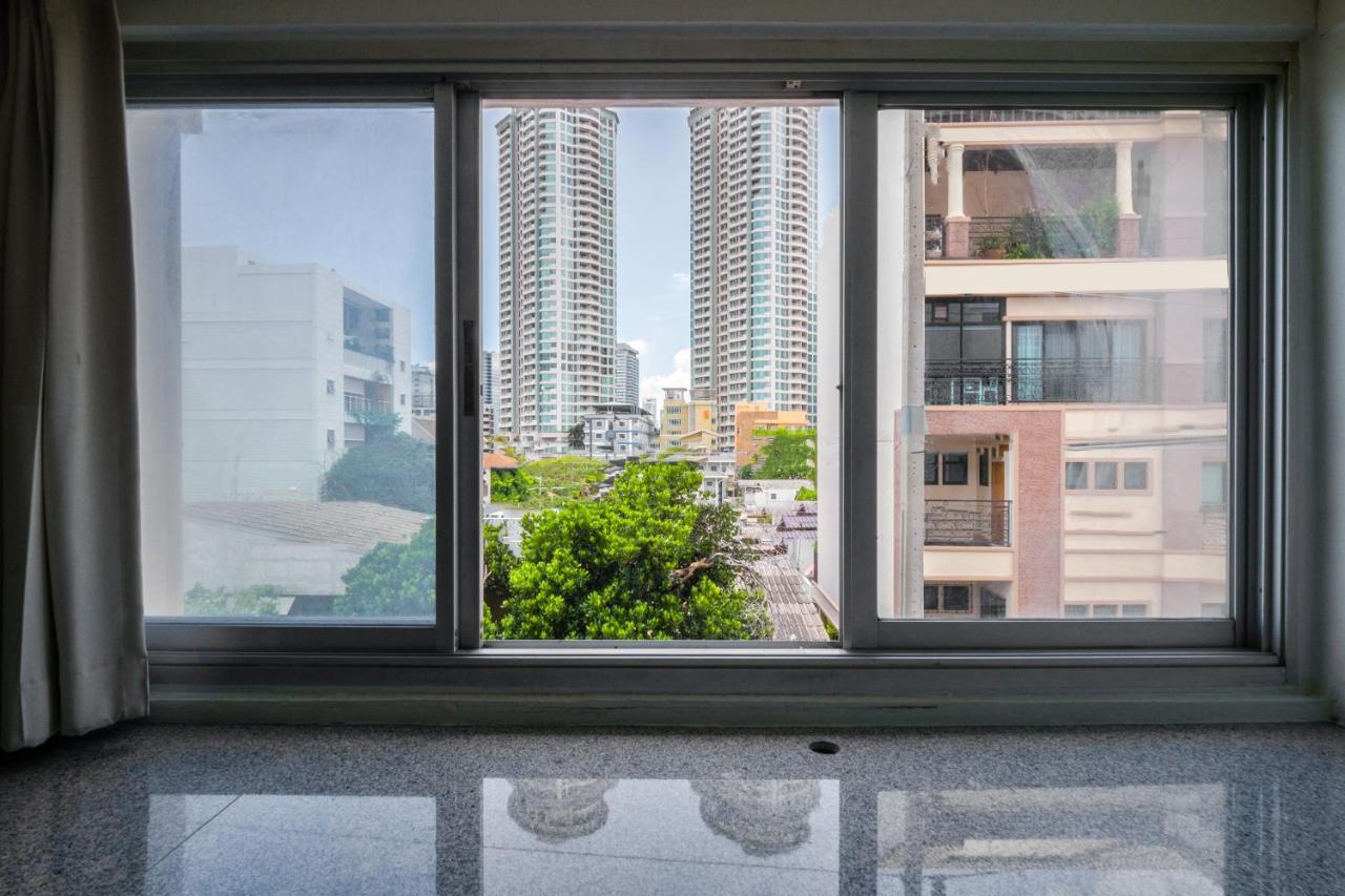 Oyo 1042 Boon'S Residence بانكوك المظهر الخارجي الصورة